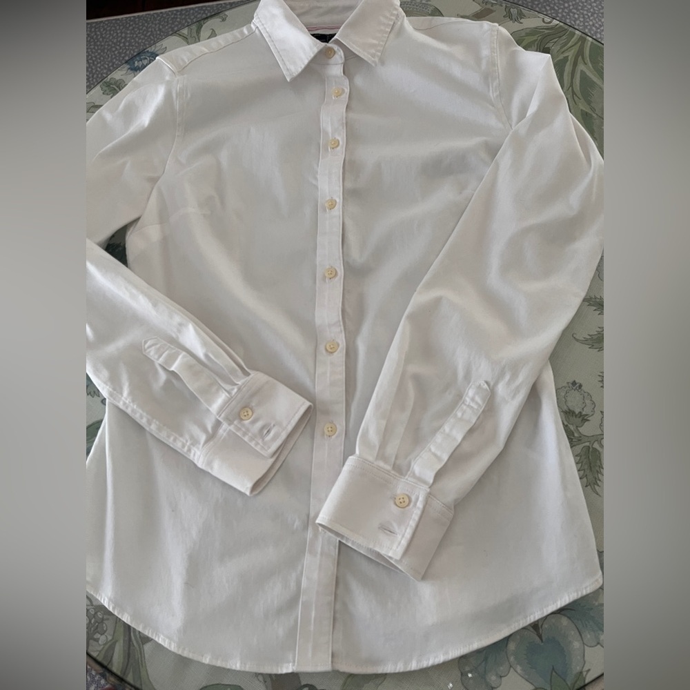 Banana Republic No Iron Button Up Shirt NWOT 6